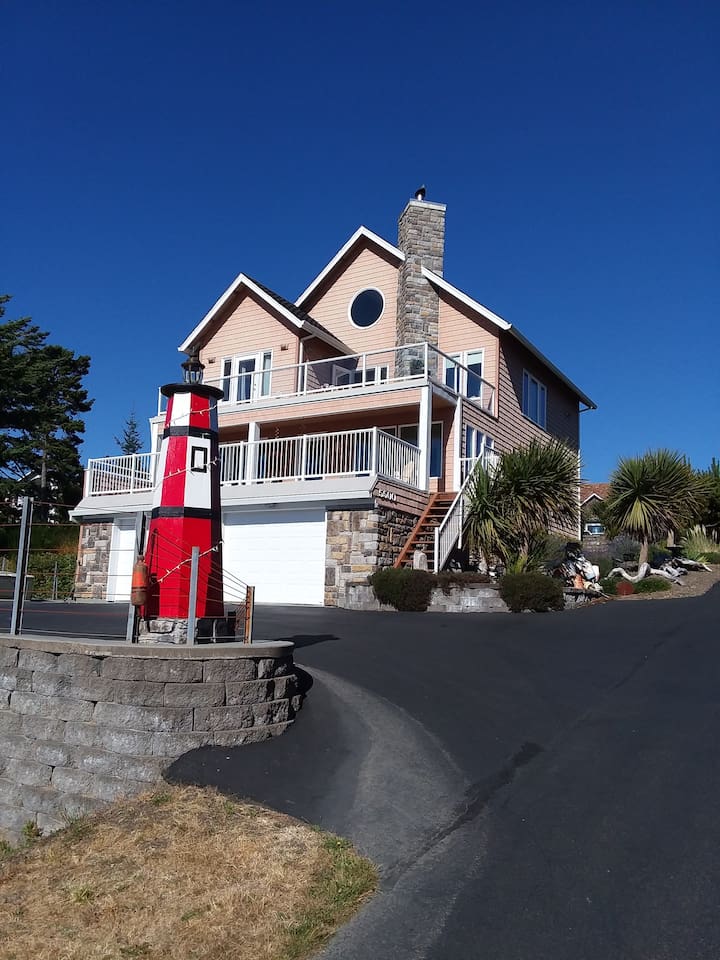 House of MacDonald B&B - Oceanside
