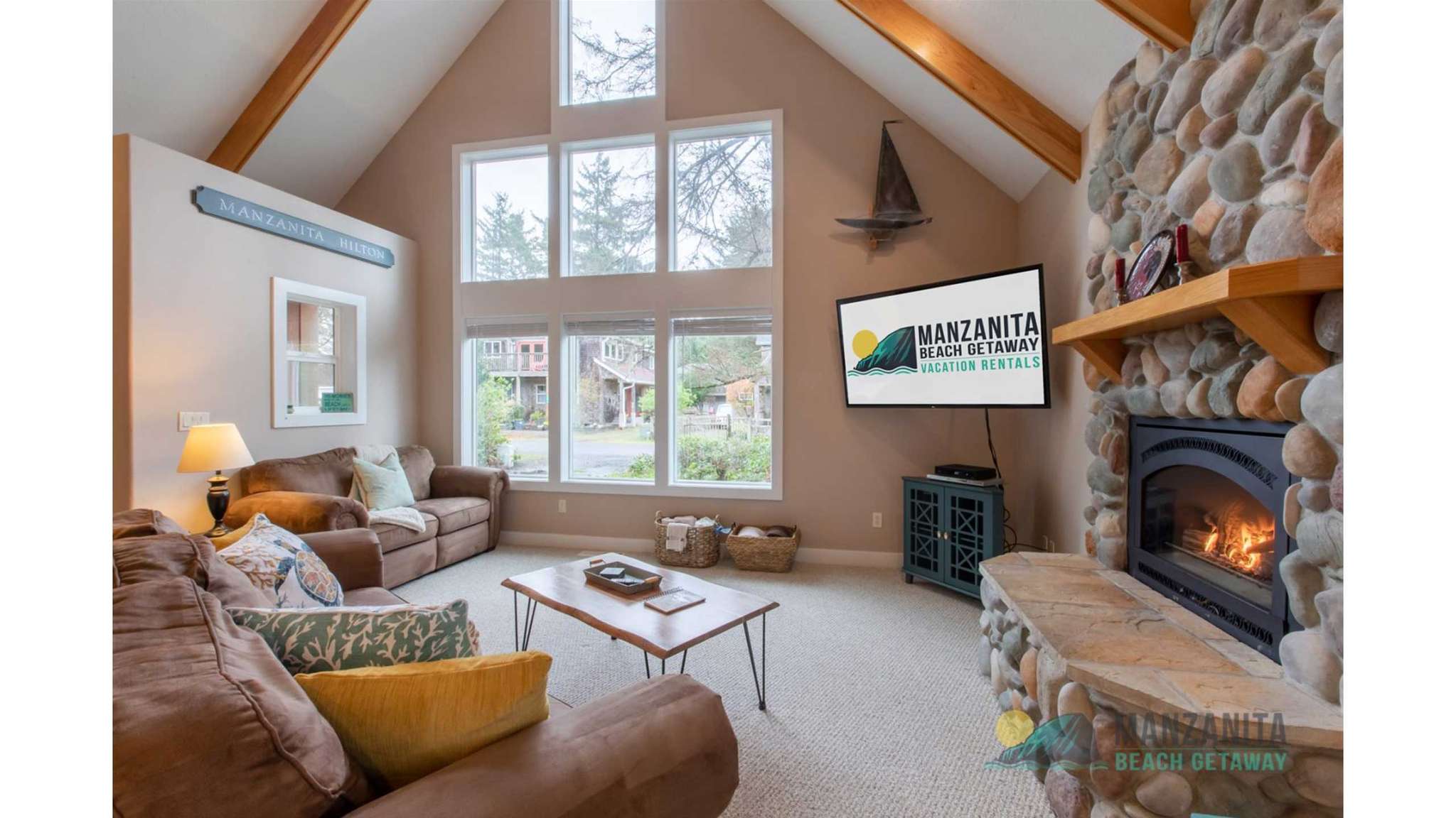 Coastal Cabana - Manzanita
