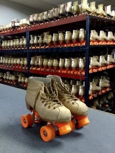Skating Zii4BN
